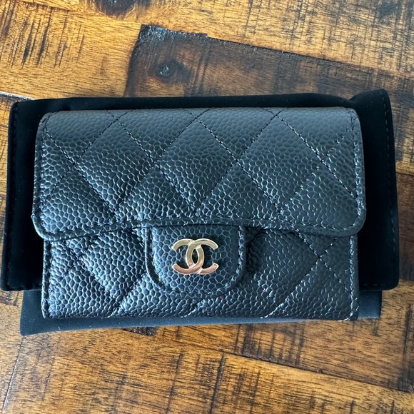 CHANEL CLASSIC CARD HOLDER WALLET BLACK CAVIAR GOLD HARDWARE NEW - Picture 5 of 10